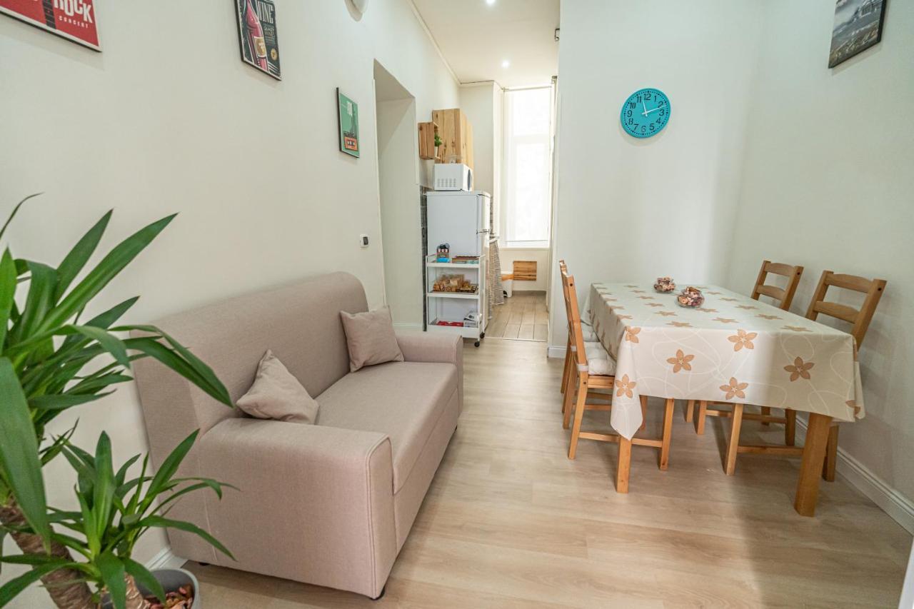 Apartament Casa Vacanze Decumano 18 Neapol Zewnętrze zdjęcie