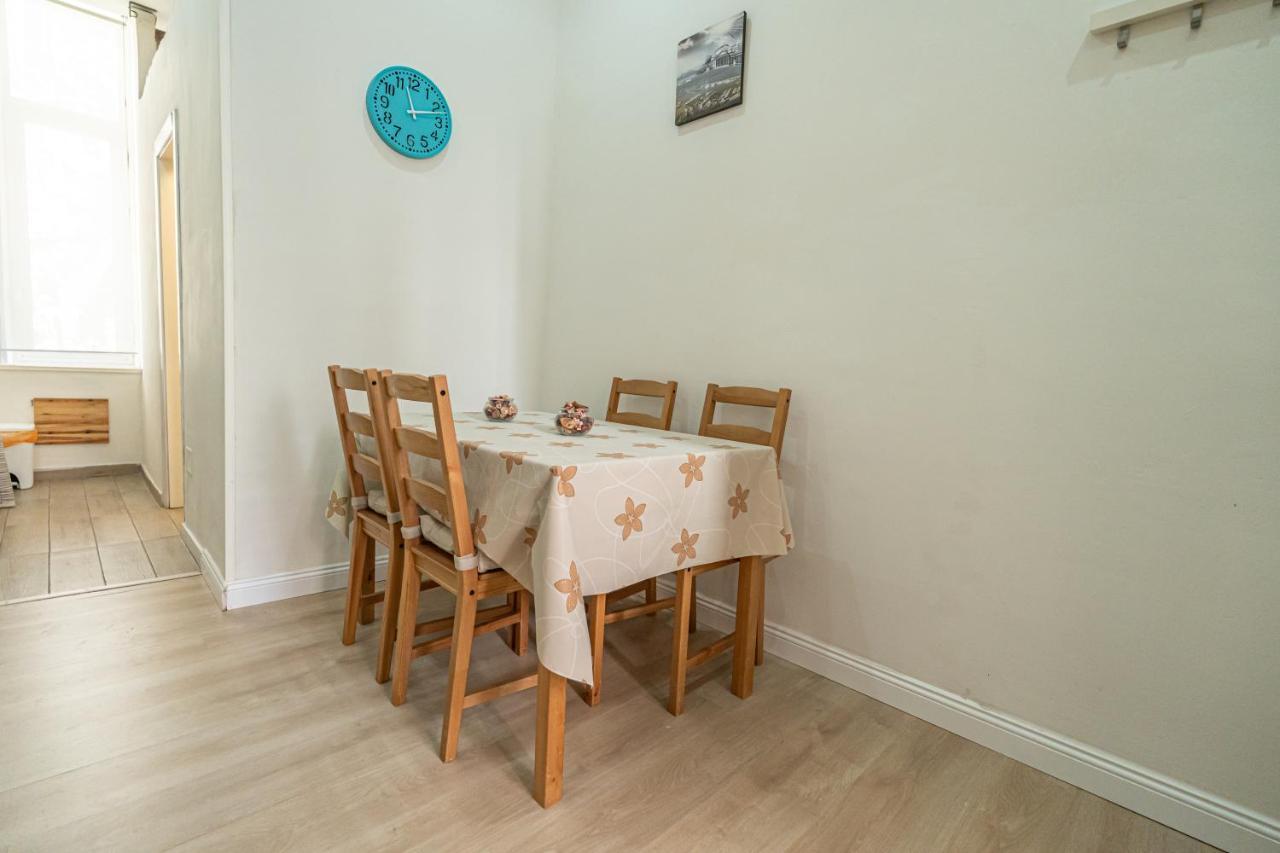 Casa Vacanze Decumano 18 Neapol Zewnętrze zdjęcie
